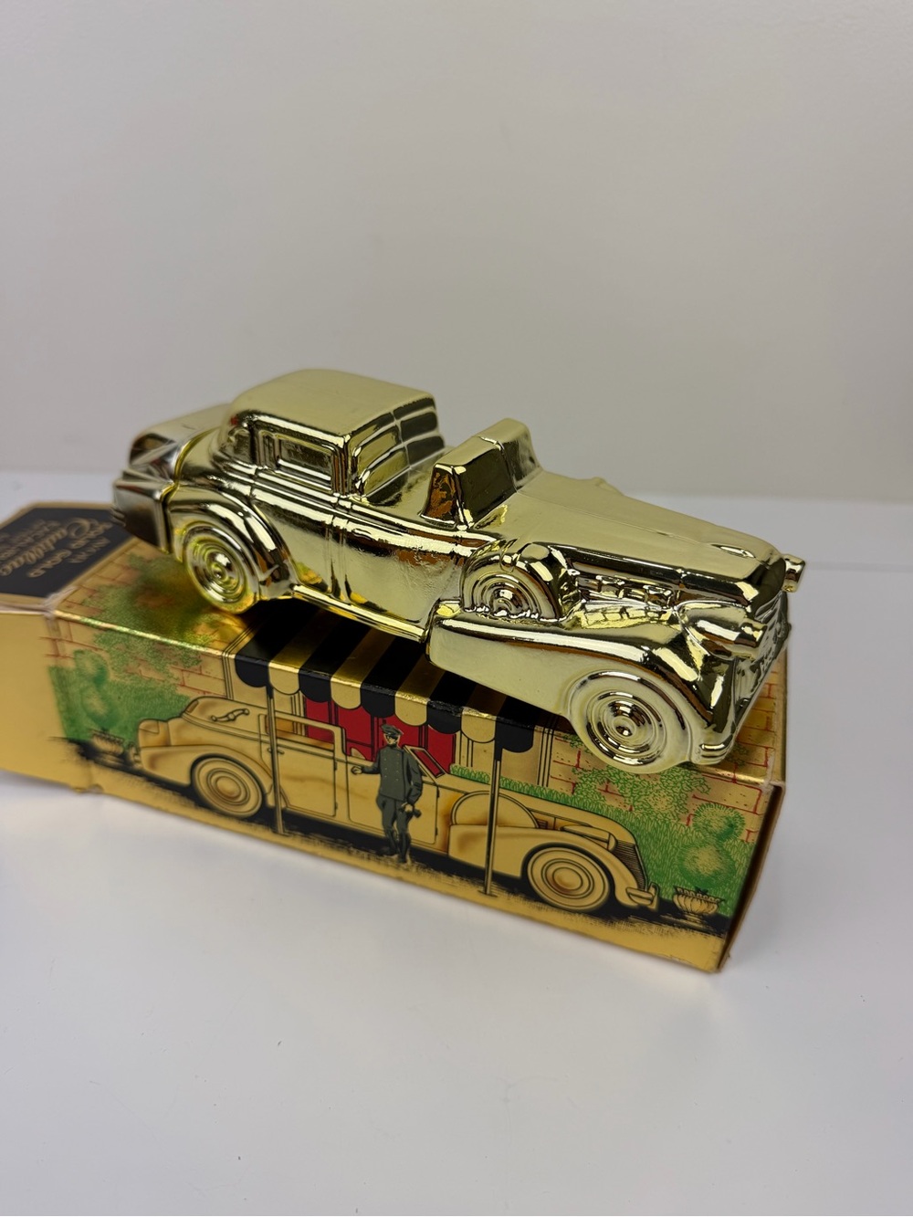Vintage Avon Solid Gold Cadillac Excalibur After Shave Decanter 6oz Original Box